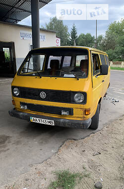 Volkswagen Transporter  1987