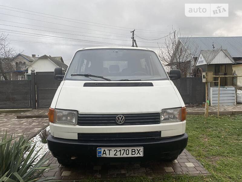 Хэтчбек Volkswagen Transporter