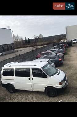 Volkswagen Transporter  2001