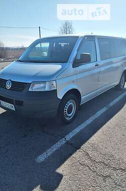 Volkswagen Transporter  2009