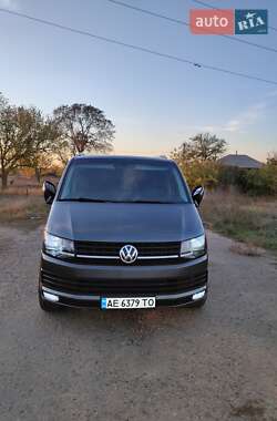 Volkswagen Transporter 2016