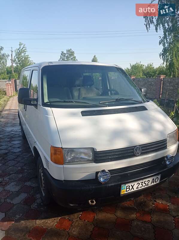 Мінівен Volkswagen Transporter