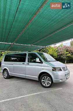 Volkswagen Transporter  2009