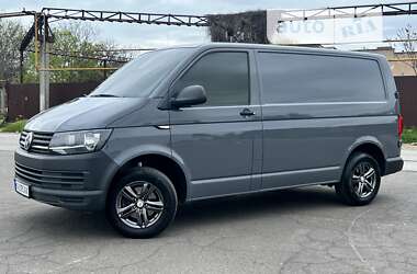 Volkswagen Transporter  2019