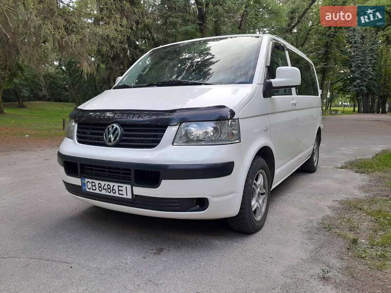 Volkswagen Transporter 2004 года в Чернигове