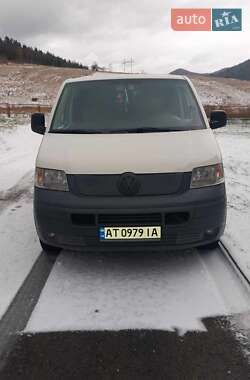 Volkswagen Transporter  2009