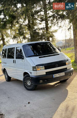 Volkswagen Transporter  2002