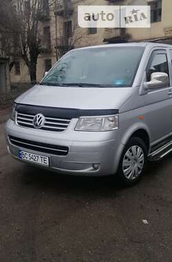 Volkswagen Transporter  2004