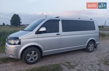 Volkswagen Transporter  2013