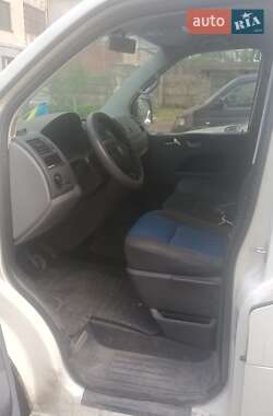 Volkswagen Transporter  2005