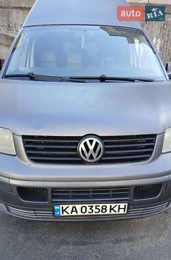 Volkswagen Transporter  2005