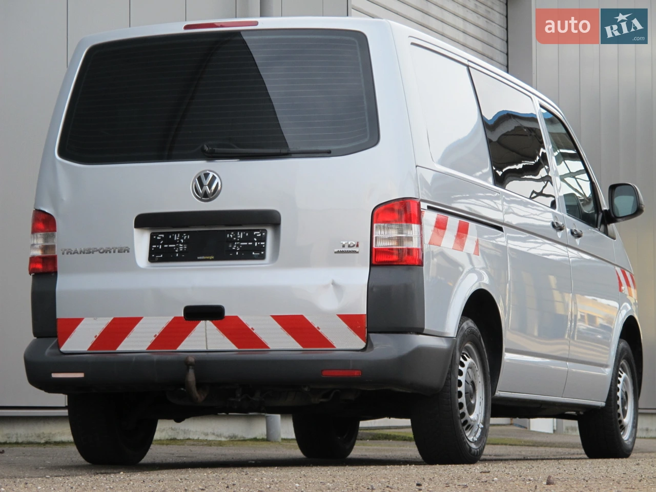 2011 Volkswagen Transporter - мініатюра 2