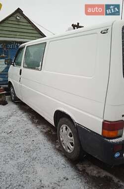 Volkswagen Transporter  2002