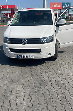 Volkswagen Transporter  2010
