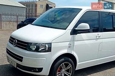 Volkswagen Transporter  2010