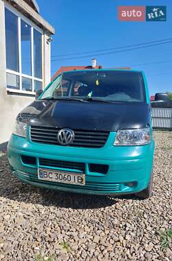 Volkswagen Transporter  2004