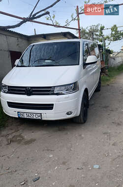 Volkswagen Transporter  2012