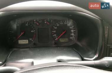 Volkswagen Transporter  2000