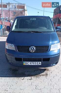 Volkswagen Transporter  2004