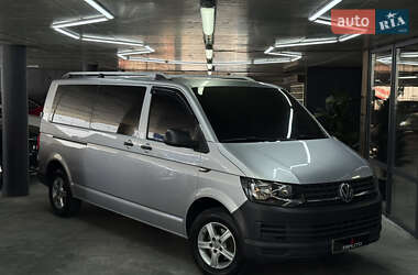 Volkswagen Transporter  2015