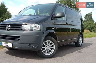 Volkswagen Transporter  2011