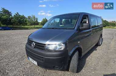 Volkswagen Transporter  2012