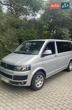Volkswagen Transporter  2011