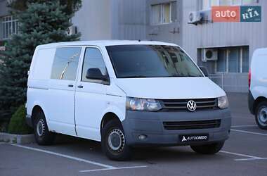 Volkswagen Transporter  2012