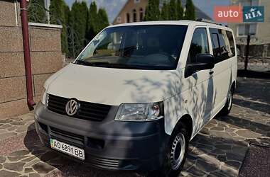 Volkswagen Transporter  2009