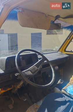 Volkswagen Transporter  1987