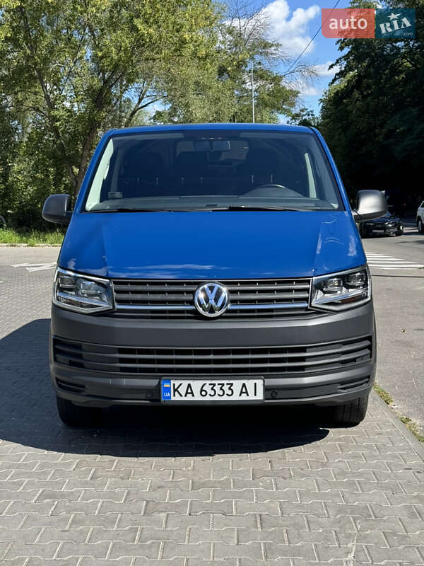 Грузовой фургон Volkswagen Transporter