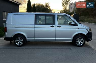 Volkswagen Transporter  2019
