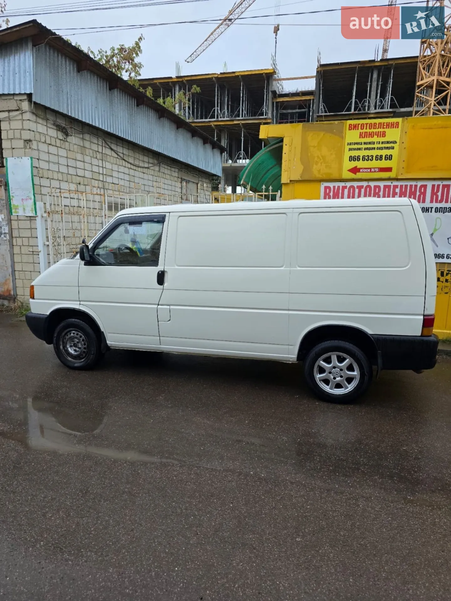 Volkswagen Transporter 2000 VIN WV1ZZZ70Z1X005782 фото оголошення 3 з 5