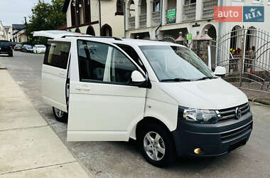Volkswagen Transporter  2010