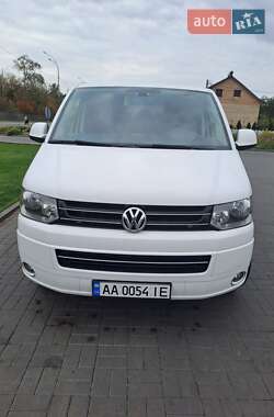 Volkswagen Transporter  2014