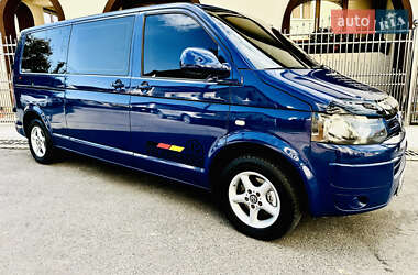 Volkswagen Transporter  2010