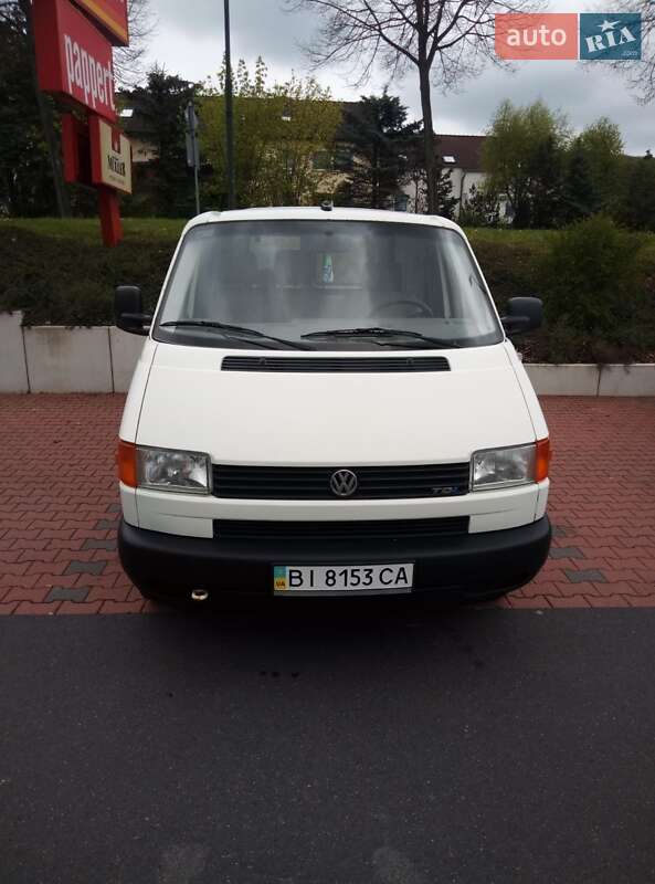 Мікроавтобус вантажний (до 3,5т) Volkswagen Transporter