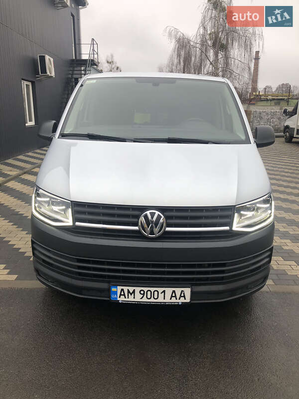 Вантажний фургон Volkswagen Transporter