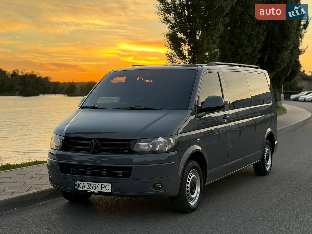 2010 Volkswagen Transporter - мініатюра 2