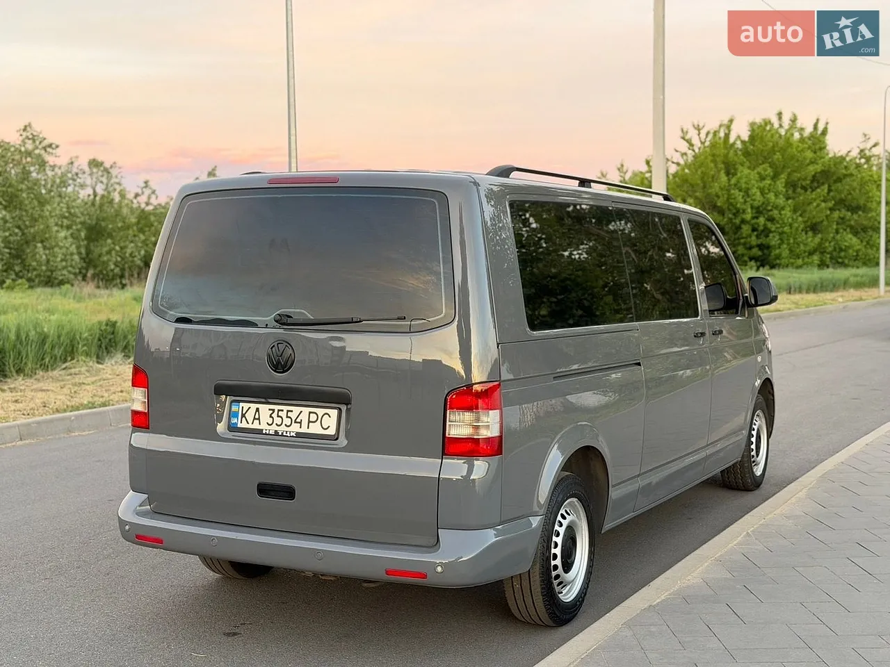 2010 Volkswagen Transporter - мініатюра 3