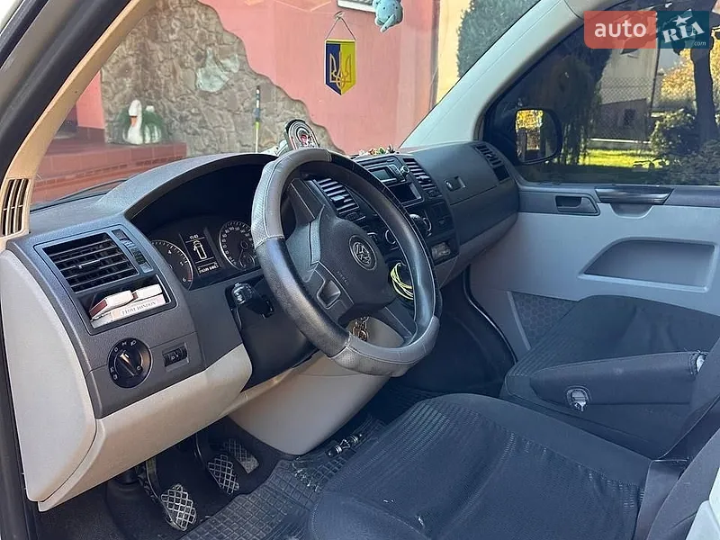 Volkswagen Transporter