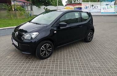 Volkswagen Up  2015