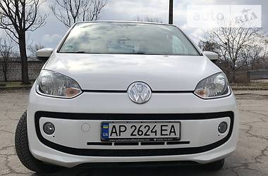 Volkswagen Up  2013