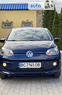 Volkswagen Up  2014