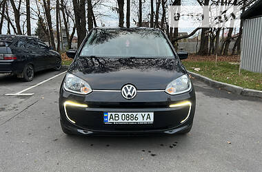 Volkswagen Up Highline 2014