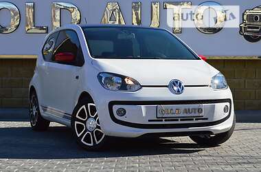 Volkswagen Up  2013