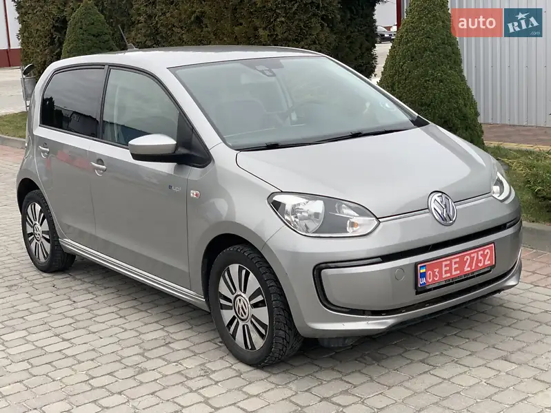 Volkswagen Up 2013