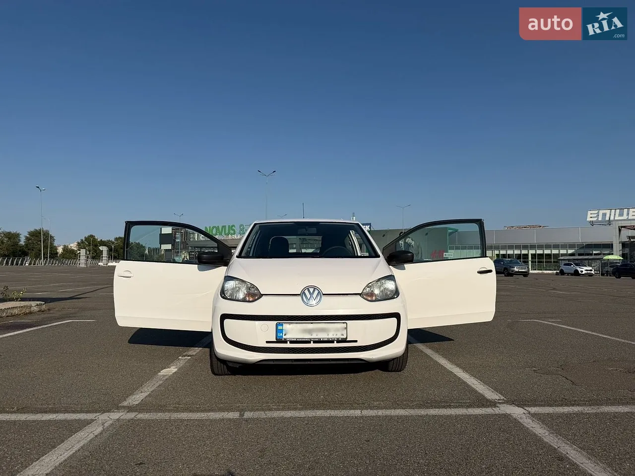 Volkswagen Up 2013