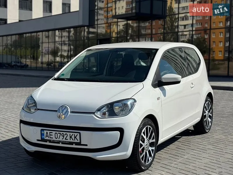 Volkswagen Up 2015