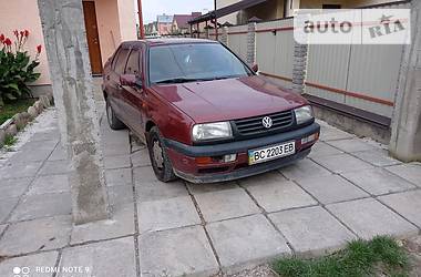 Volkswagen Vento  1993